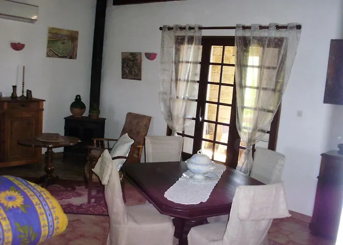 Vakantiehuis Maison De Charme Proche En Corse Du Sud